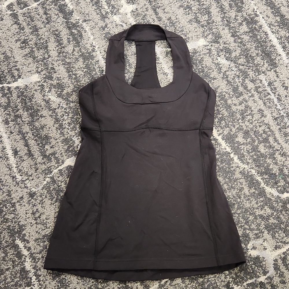 Lululemon Tank 6 